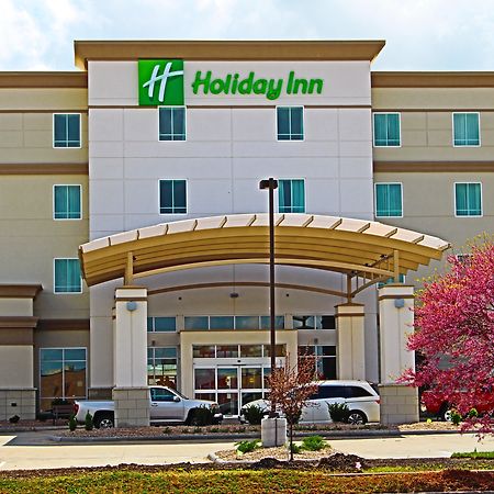Holiday Inn Salina, An Ihg Hotel Экстерьер фото